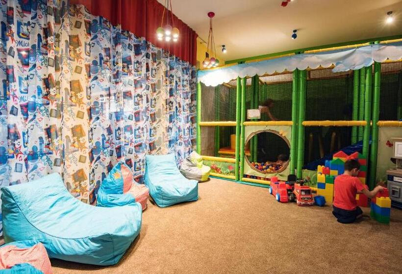 ホテル парк хотел модър