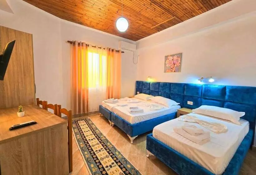 هتل Enma Rooms