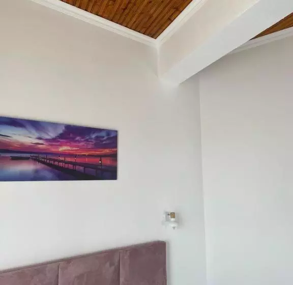 هتل Enma Rooms