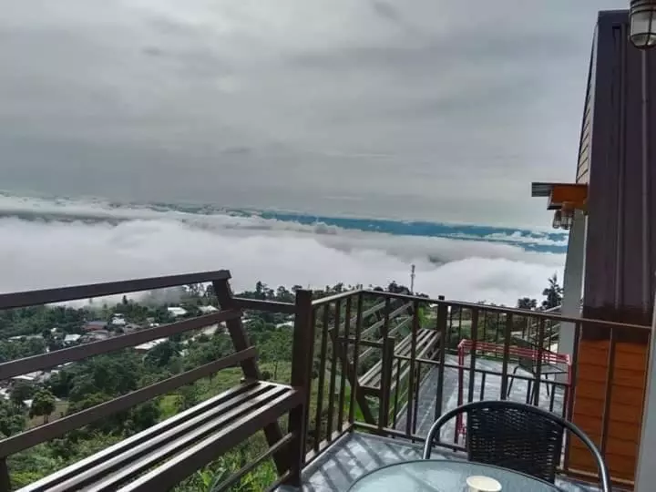 ホテル Ing Ai Mhok Phu Thap Buek