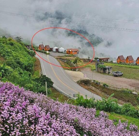 בית מלון כפרי Ing Ai Mhok Phu Thap Buek