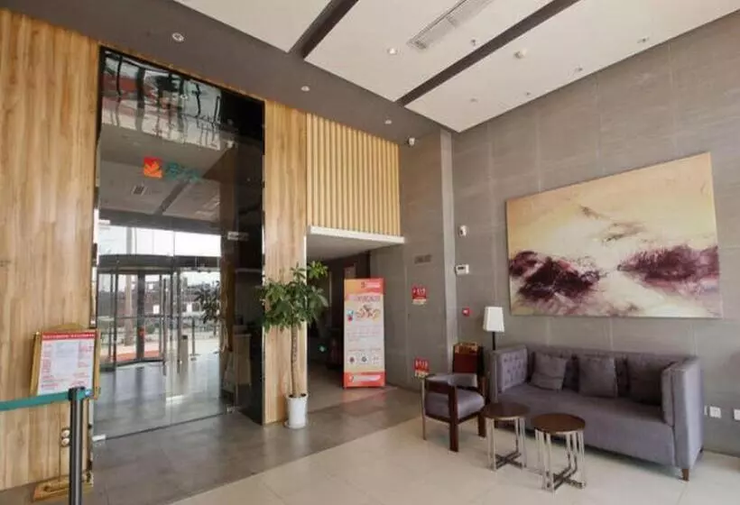 Hotelli Jinjiang Inn Yangling High Speed Railway Station