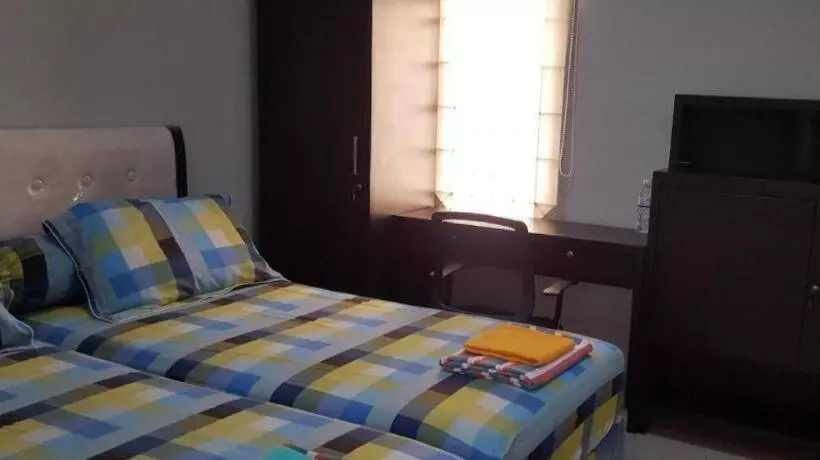 Hotelli Kost Pondok Mas Cirebon