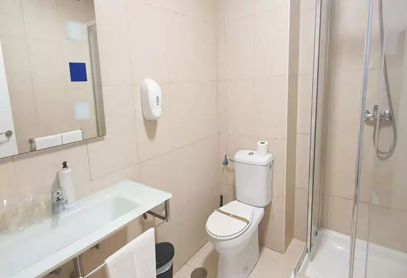 Hotelli Oliva Alojamientos 3000