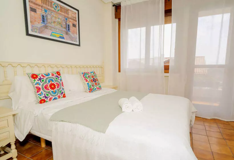 Hotelli Oliva Alojamientos 3000