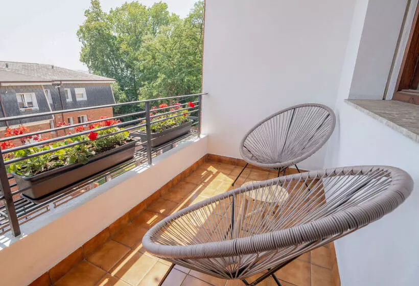 Hotelli Oliva Alojamientos 3000