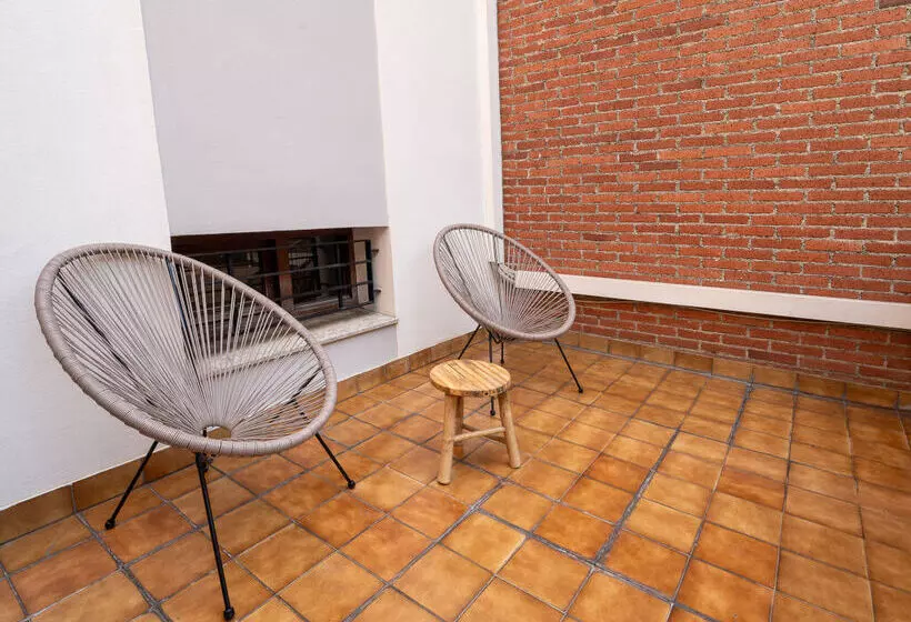 Hotelli Oliva Alojamientos 3000