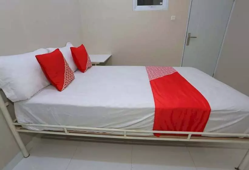 ホテル Oyo 93356 Pondok Cirendeu