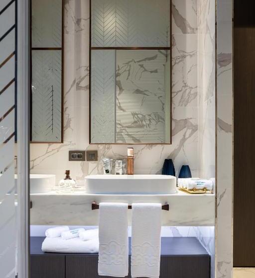 Karavansaray Turkistan Family Hotel   Flying Theatre Access