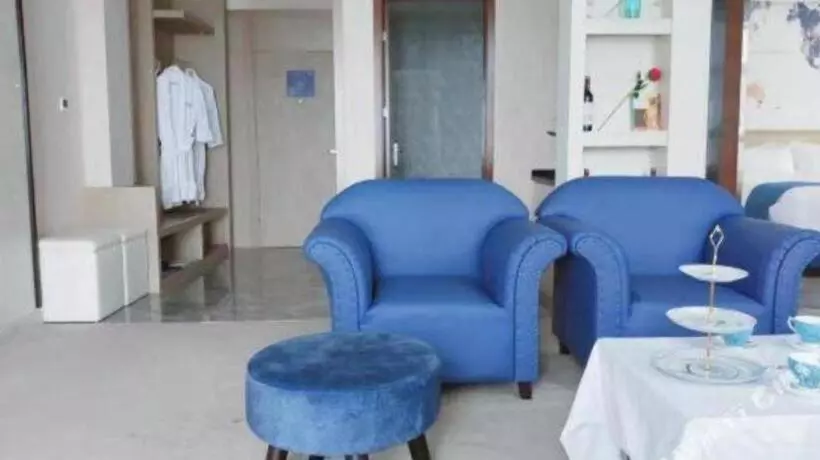 Kyriad Marvelous Hotel Xiangyin Bus Station