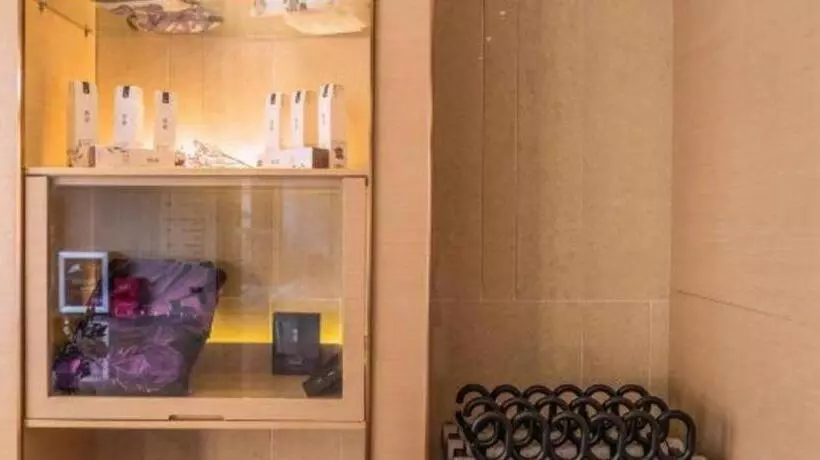 Lavande Hotels· Guiyang Huaxi Tongshijie