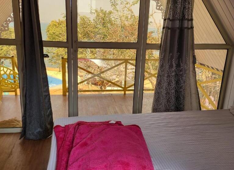 אתר נופש Pawna Blue Water Camping Thakursai