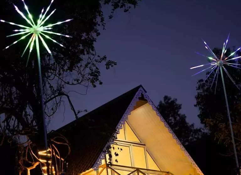 Lomakeskus Pawna Blue Water Camping Thakursai