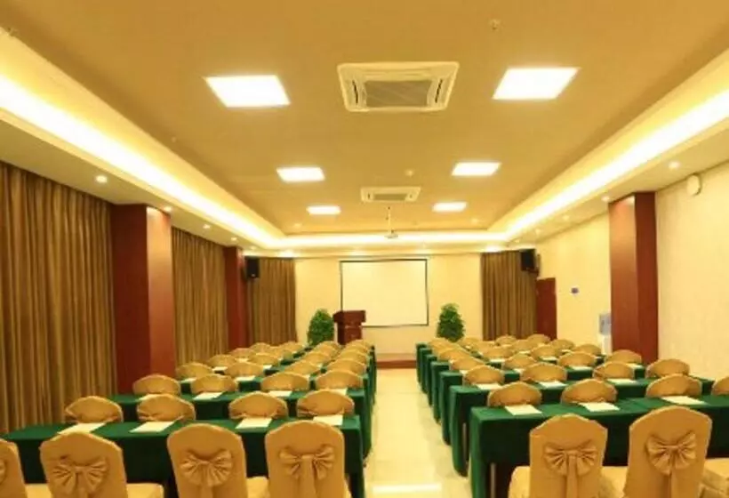Vienna Hotel Guiyang Jiaxiulou Jichang Road