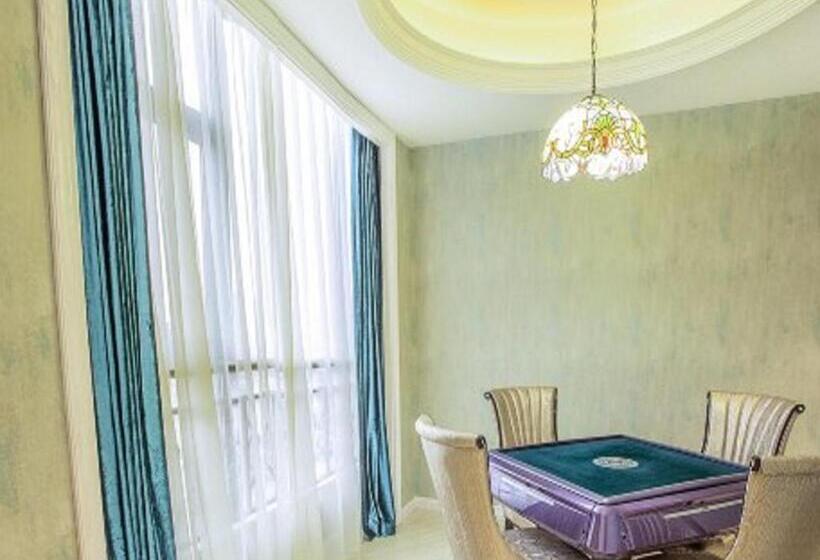 Vienna Hotel Guiyang Jiaxiulou Jichang Road