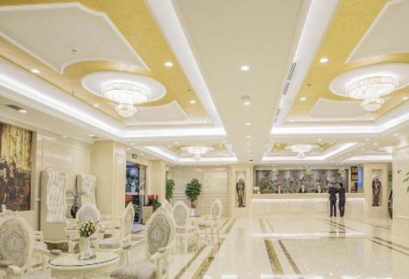 Vienna Hotel Guiyang Jiaxiulou Jichang Road