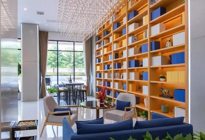 Echarm Hotel   Wuhan Wusheng Road Metro Station Capitamall