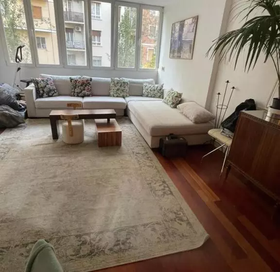 تختخواب و صبحانه Habitación Amplia Con Baño A 5 Min Retiro