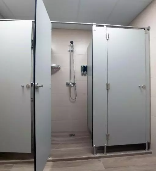 Hostel Dos Estaciones   Free Towels, Coffee & Tea, Remote Check In