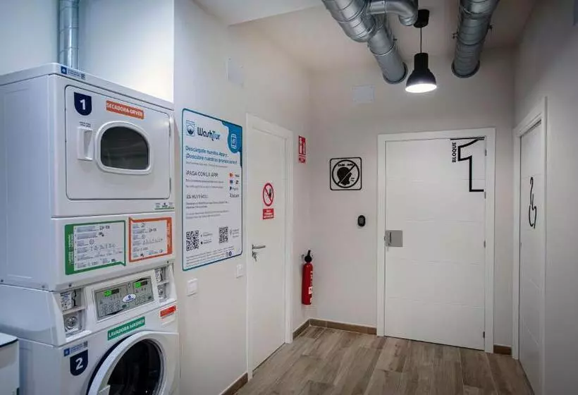 Hostel Dos Estaciones   Free Towels, Coffee & Tea, Remote Check In