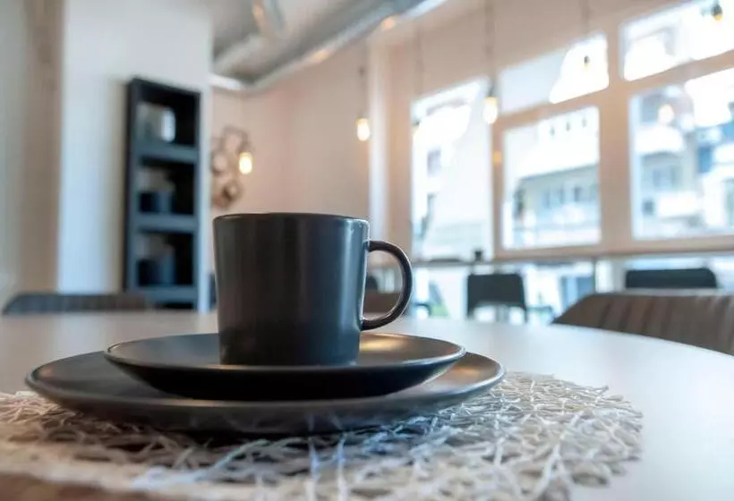 Hostel Dos Estaciones   Free Towels, Coffee & Tea, Remote Check In