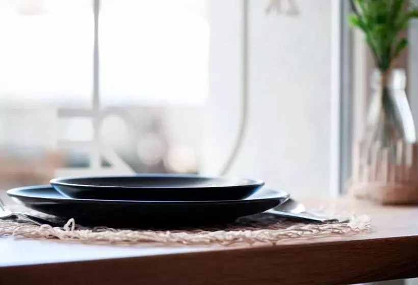 Hostel Dos Estaciones   Free Towels, Coffee & Tea, Remote Check In