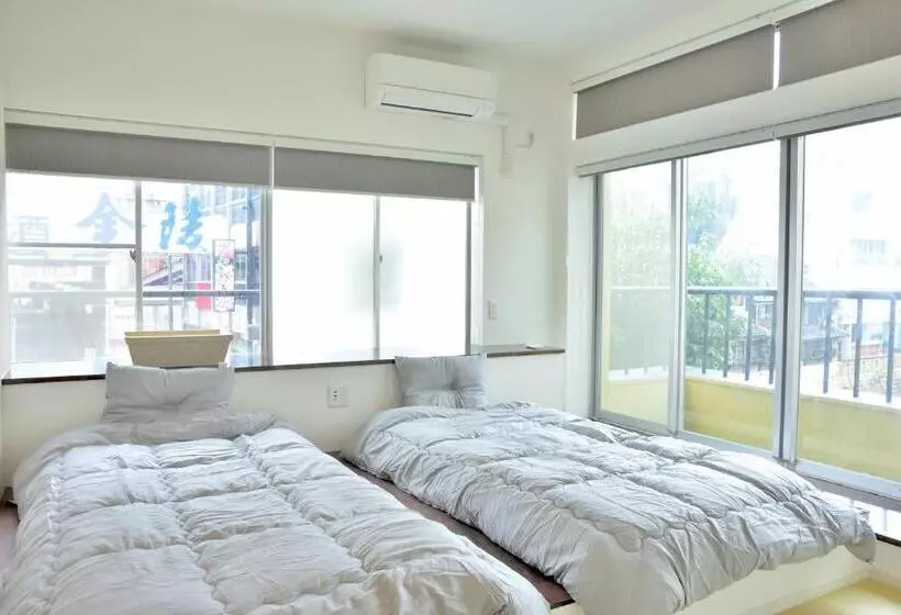 Hostelコトヒラクラスカ