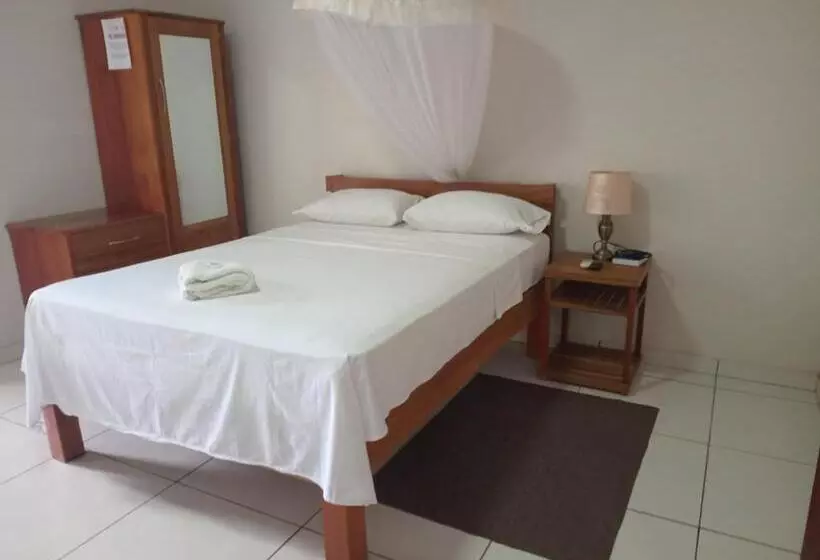 Hotel Takutu
