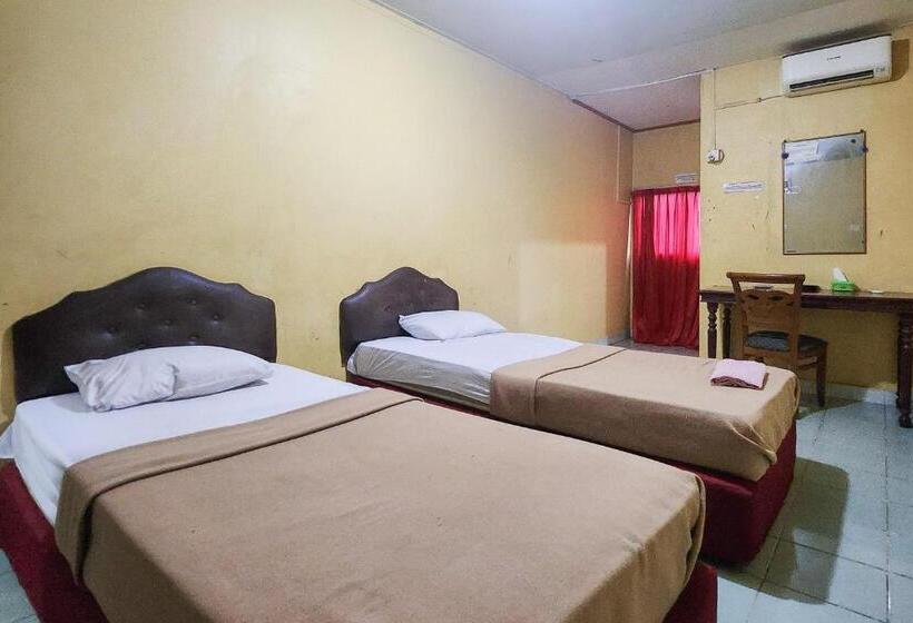 Otel Tanjung Pinang Jaya Redpartner