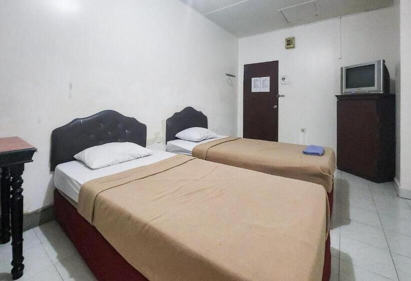 Otel Tanjung Pinang Jaya Redpartner