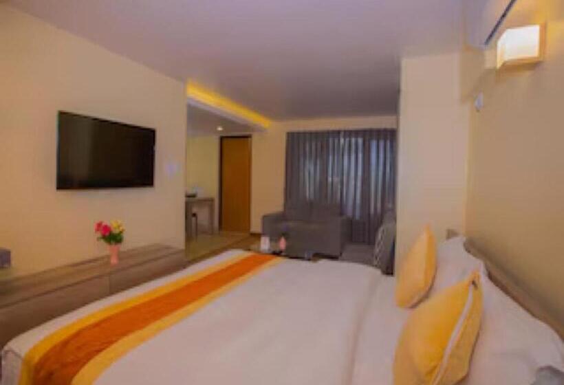 Oyo 262 Hotel Kumari