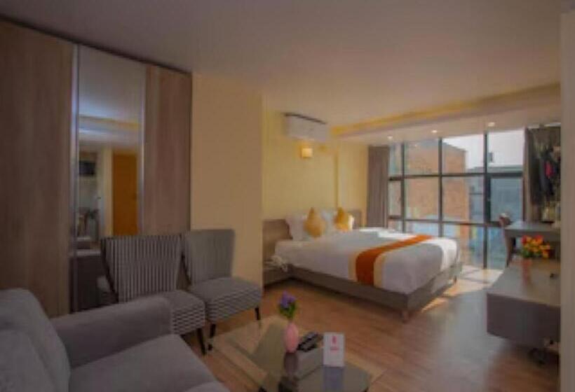 Oyo 262 Hotel Kumari