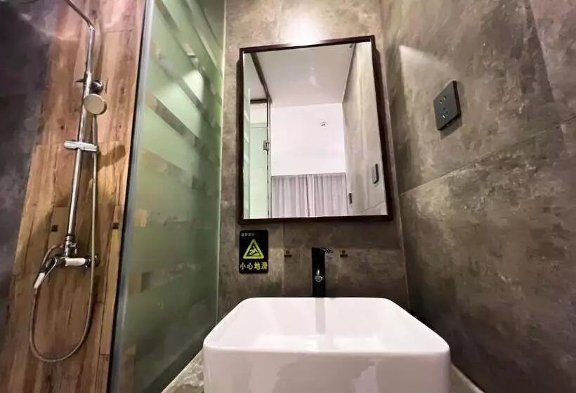 ペンション 客居青山