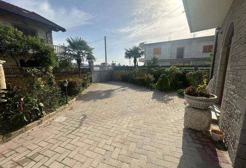 Pensjonat Aiden S House 2