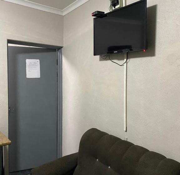 פנסיון Sisonke Guest House