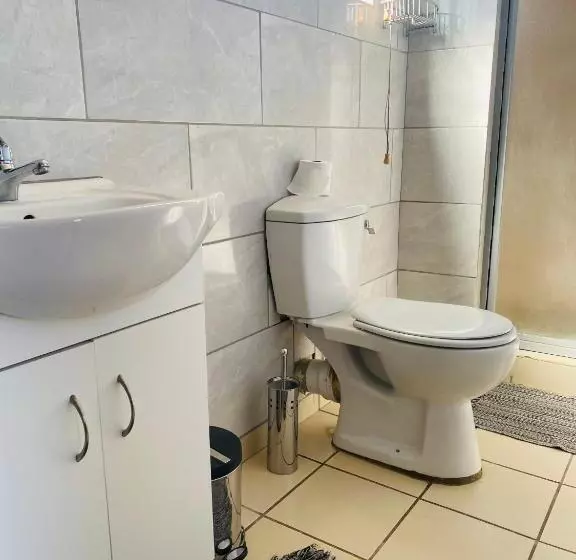 Majatalo Sisonke Guest House