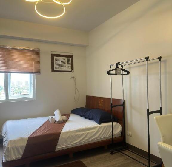 Jojies Crib Symfoni Tower 2 Bossa Guadalupe