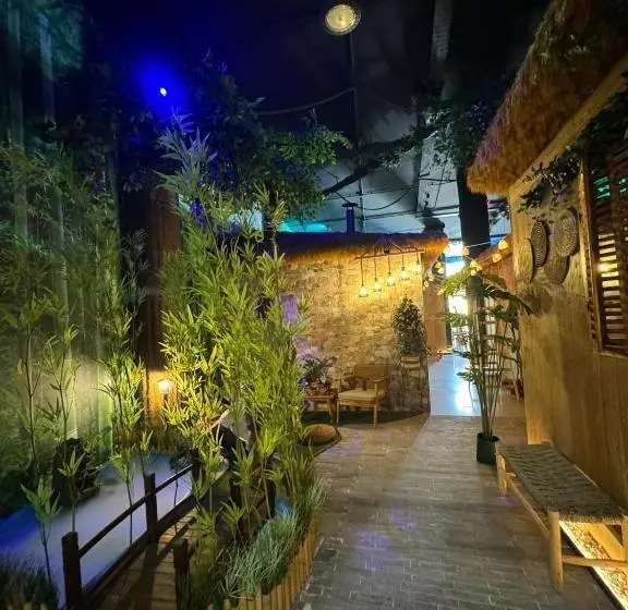 The Pod Suite Hostel Village