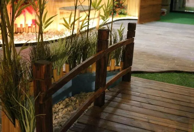 The Pod Suite Hostel Village