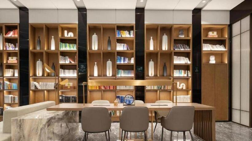 Atour Hotel Taiyuan Inner Ring