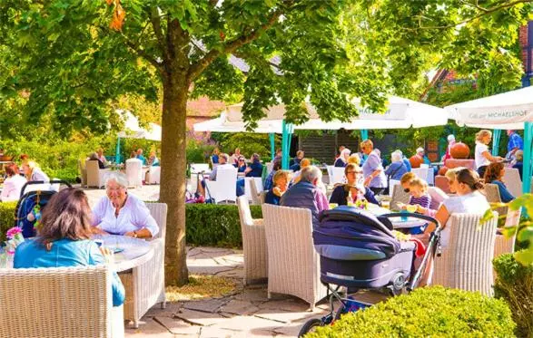 Aamiaismajoitus (B&B) Gästehaus Am Michaelshof, Im «haus Der Natur»