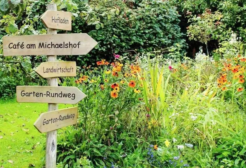 Aamiaismajoitus (B&B) Gästehaus Am Michaelshof, Im «haus Der Natur»