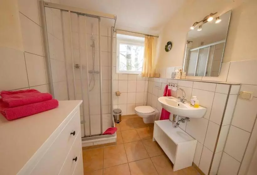 Aamiaismajoitus (B&B) Gästehaus Am Michaelshof, Im «haus Der Natur»