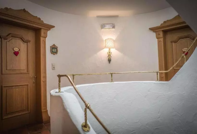 Aamiaismajoitus (B&B) Haus Garden