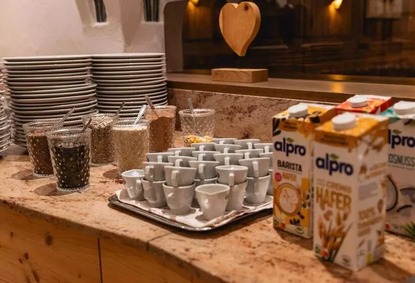 Aamiaismajoitus (B&B) Haus Garden