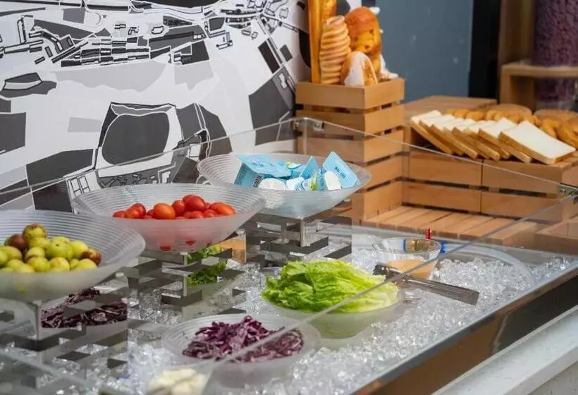 Echarm Hotel Chongqing Guanyinqiao Huangnibang Metro Station