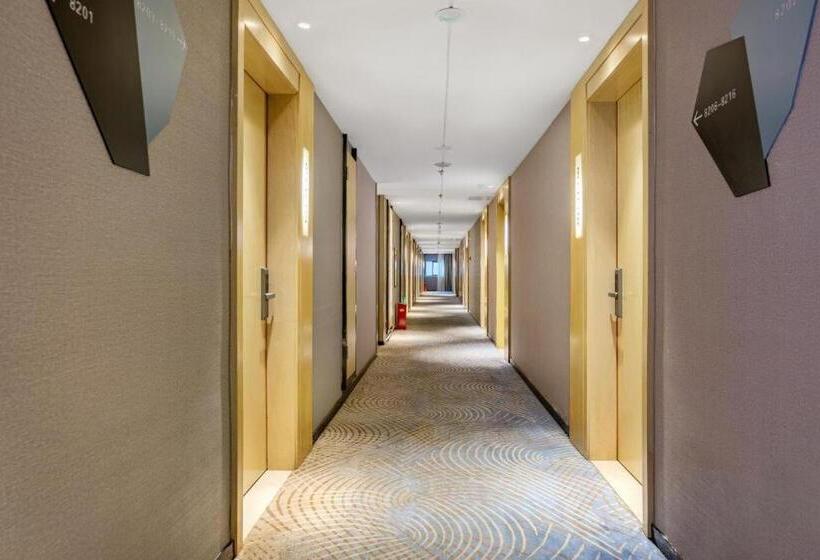 Echarm Hotel Chongqing Guanyinqiao Huangnibang Metro Station