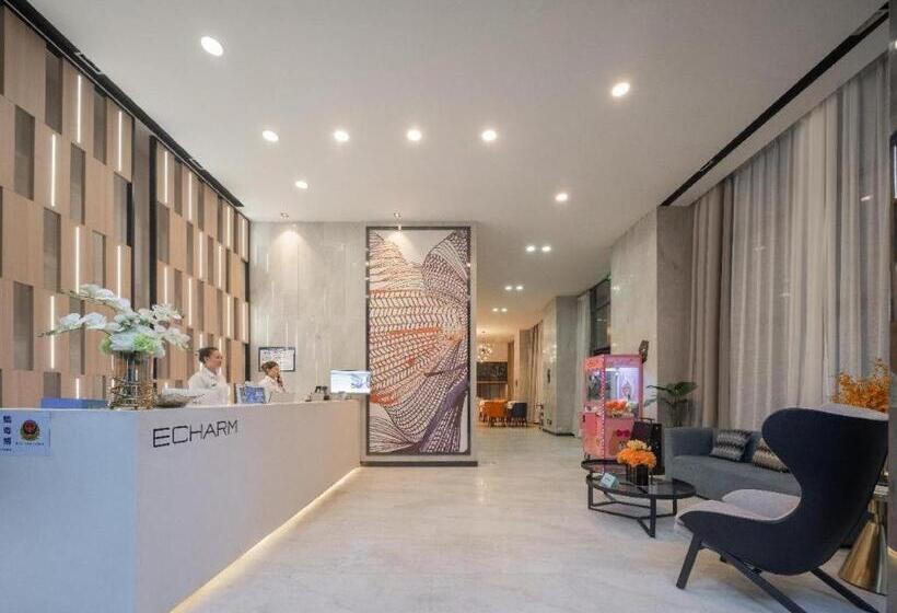 Echarm Hotel Chongqing Guanyinqiao Huangnibang Metro Station