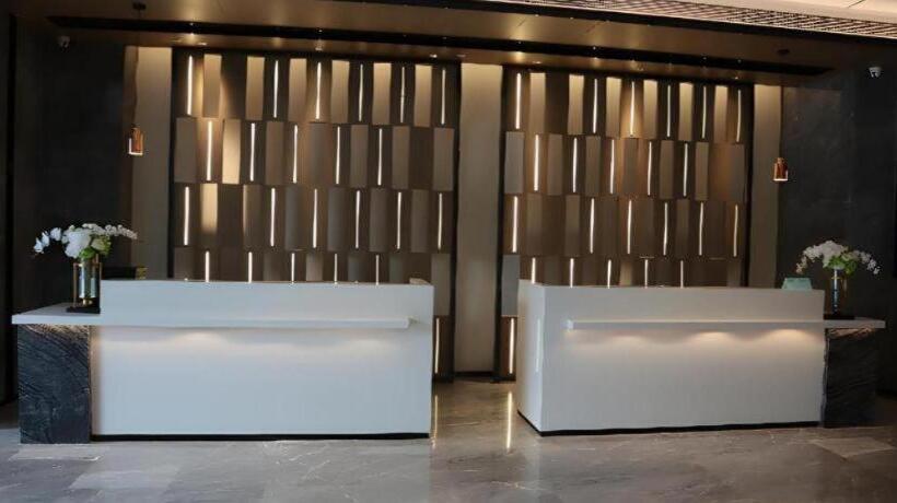 Echarm Hotel Yichang East Railway Station