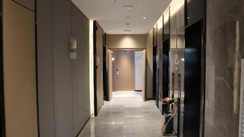 Echarm Hotel Yichang East Railway Station